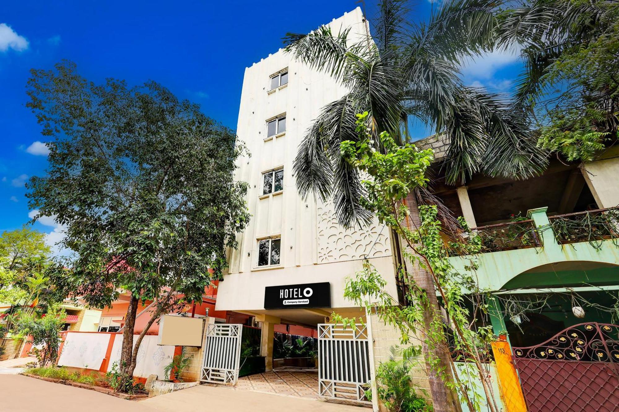 Super Hotel O Mahanadu Formerly Akshaya Bheemas Vijayawāda Extérieur photo